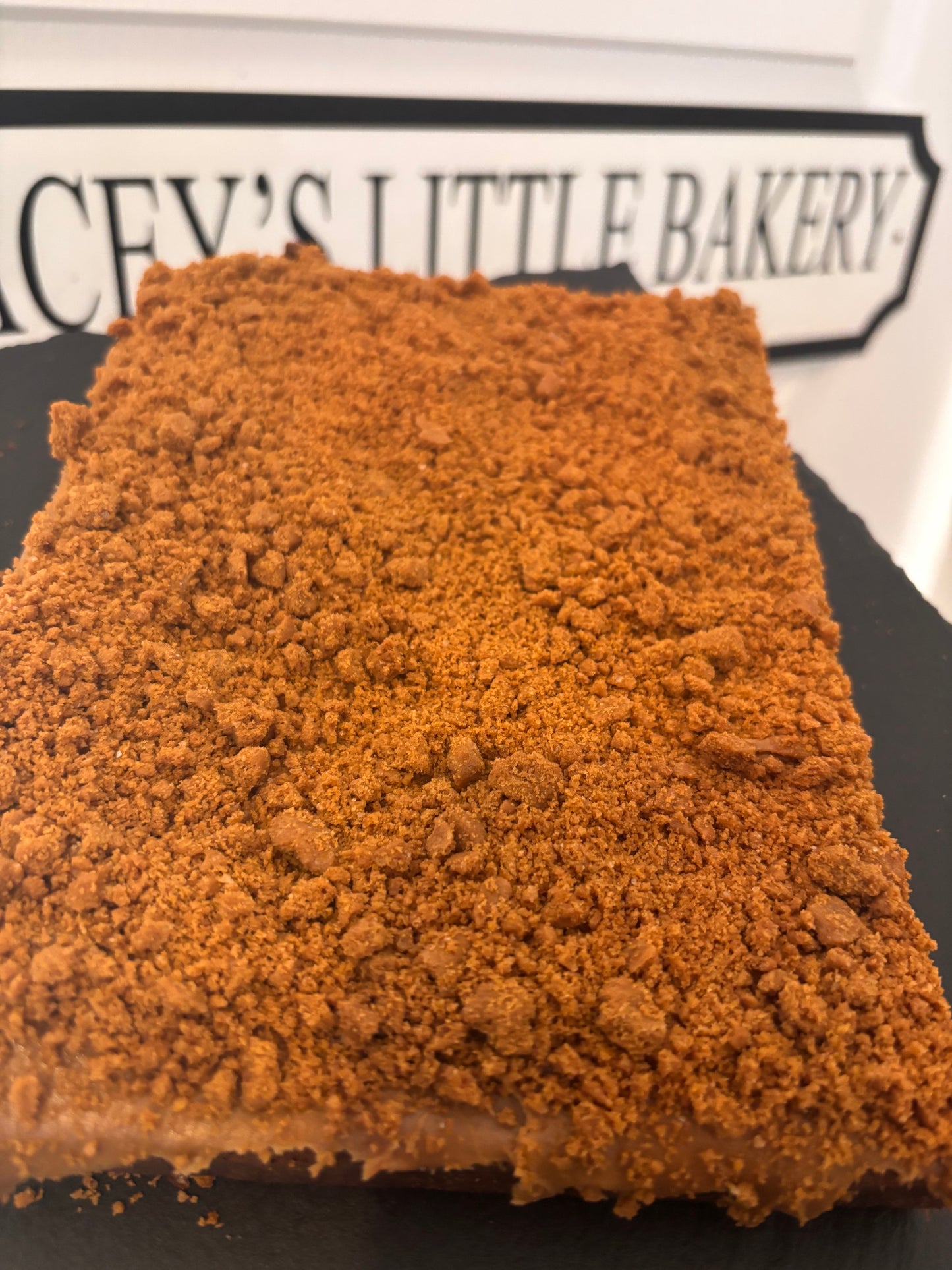 Lotus Biscoff Brownie Slab