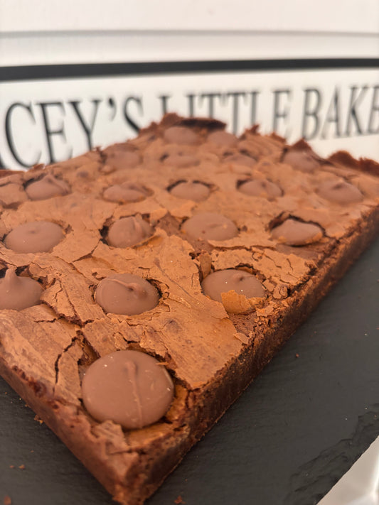 Cadbury Caramel Brownie Slab
